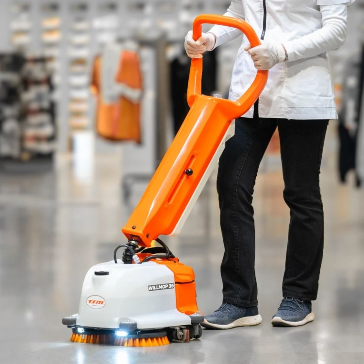 maszyna-czyszczaca-szorowarka-do-podlog-willmop-35-tsm (1).jpg